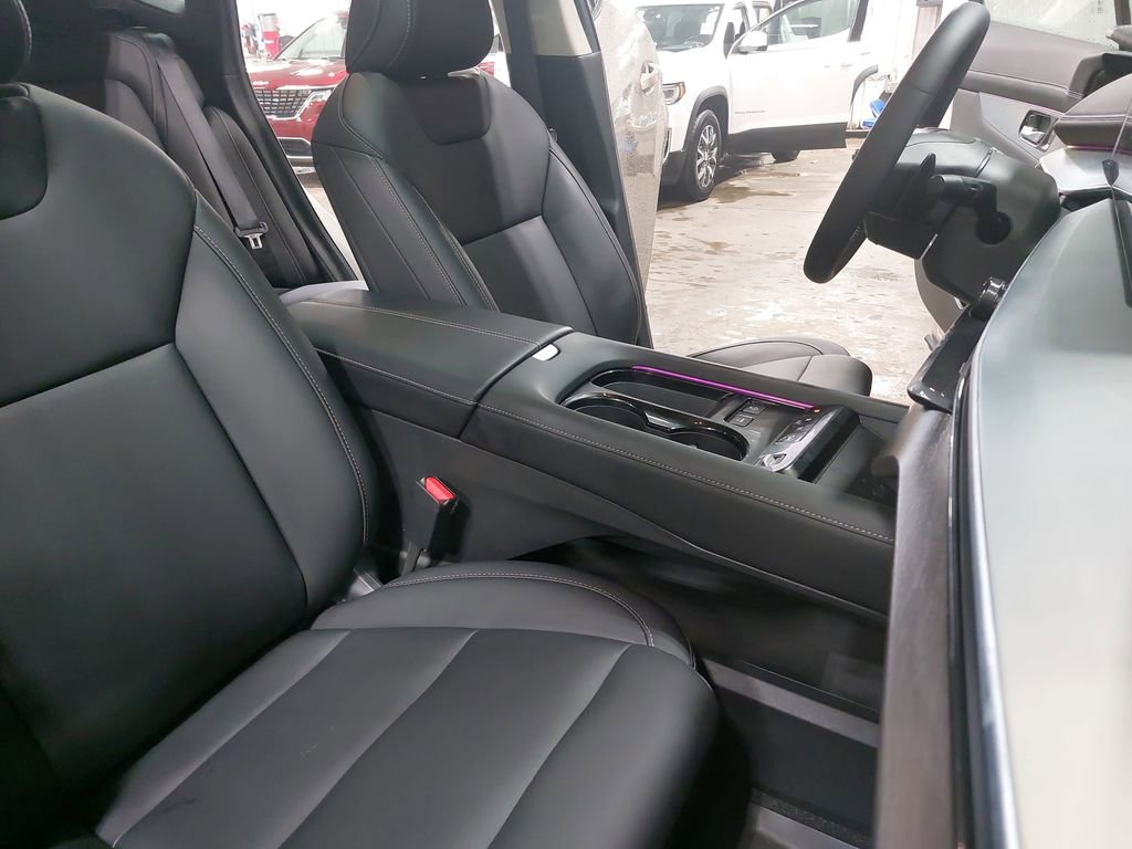 Certified 2025 Nissan Murano SL w/ Cargo Package AWD/4WD image 10