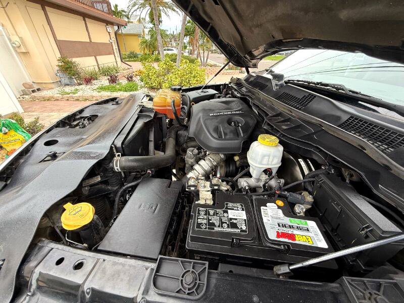 Used 2018 RAM 1500 Classic SLT image 21