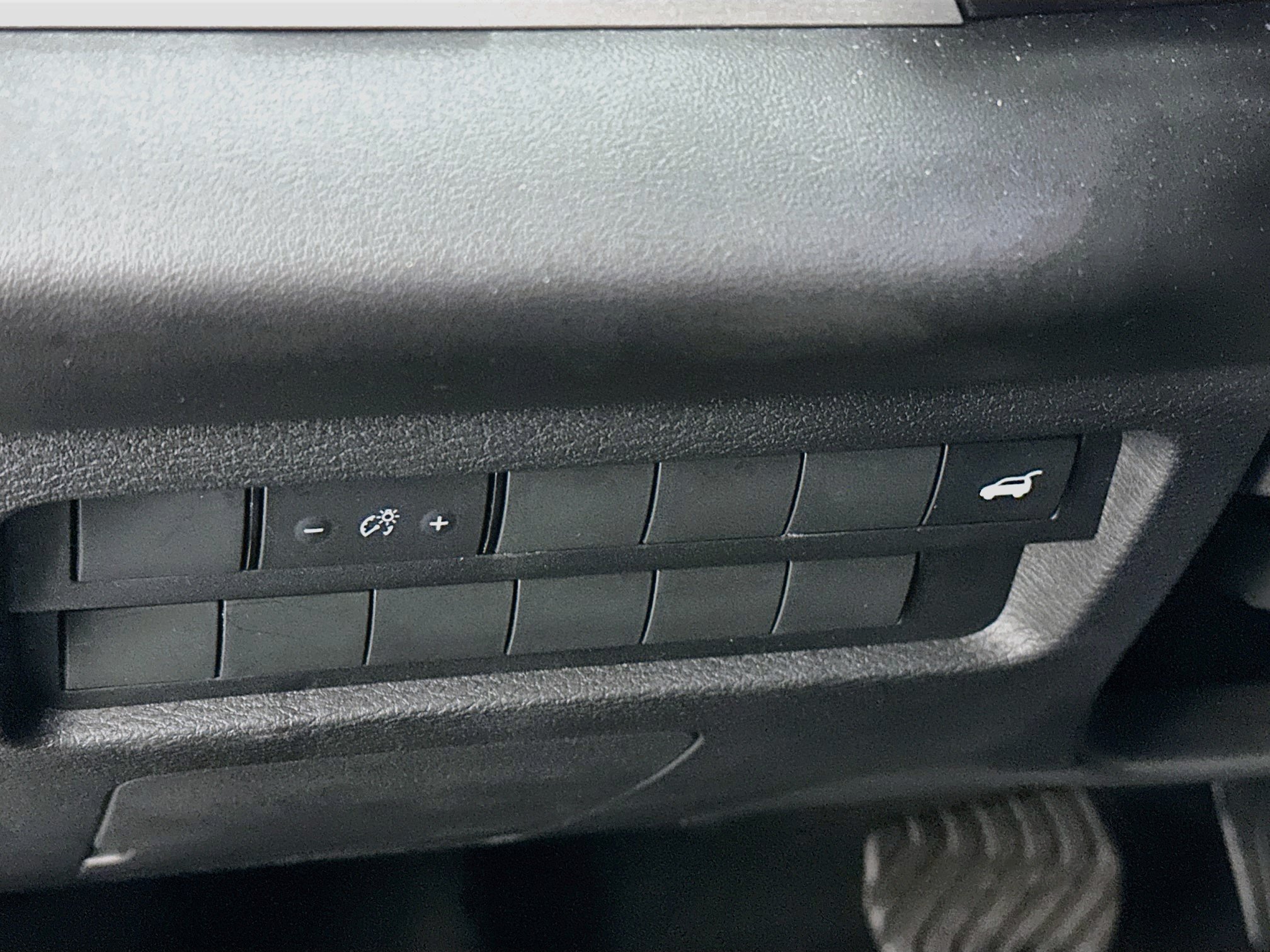 Used 2025 Mitsubishi Outlander SE AWD/4WD image 17