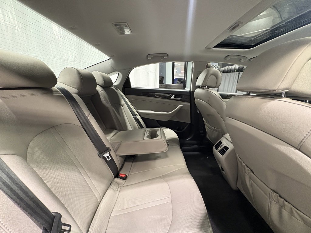 Used 2017 Hyundai Sonata Limited w/ Cargo Package image 23