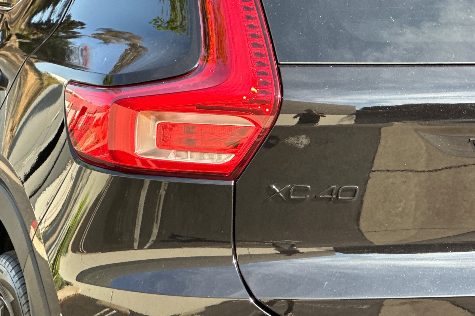 New 2026 Volvo XC40 B5 Ultra w/ Climate Package AWD/4WD image 24