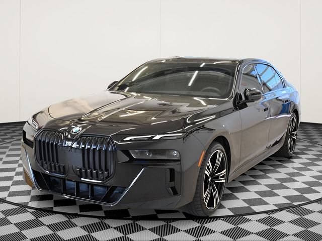 Used 2023 BMW 760i xDrive AWD/4WD image 9