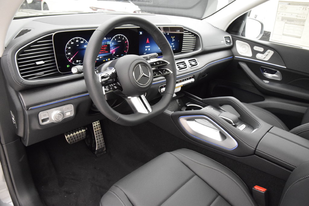 New 2026 Mercedes-Benz GLS 450 4MATIC image 22