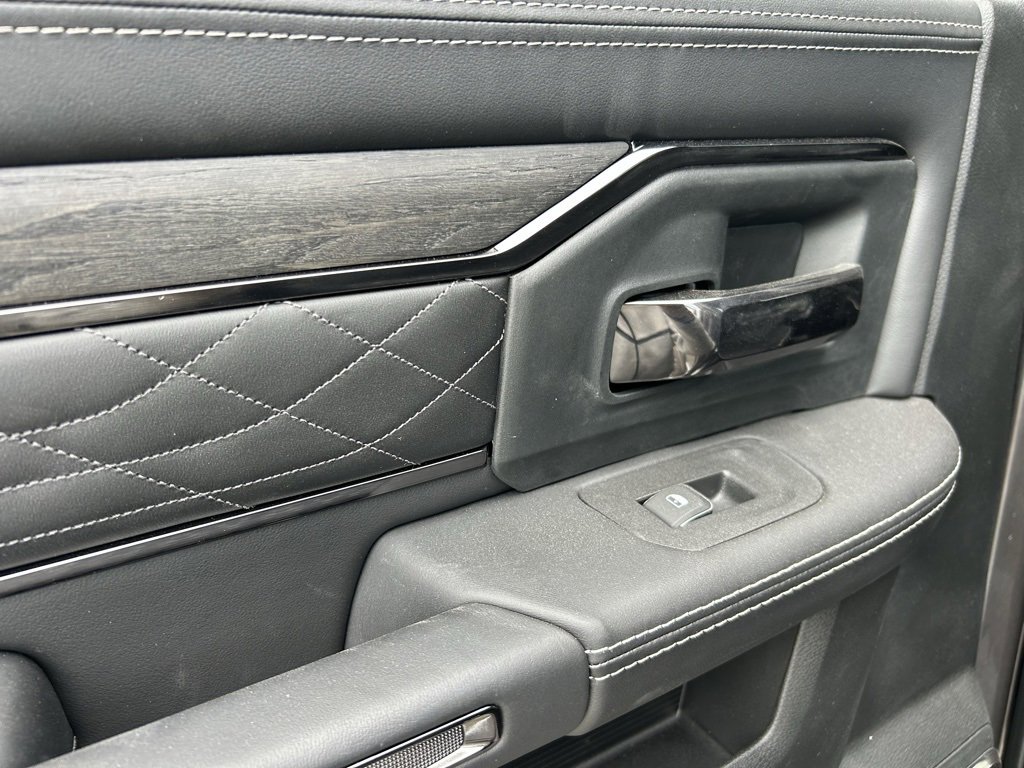 New 2025 RAM 2500 Limited image 25