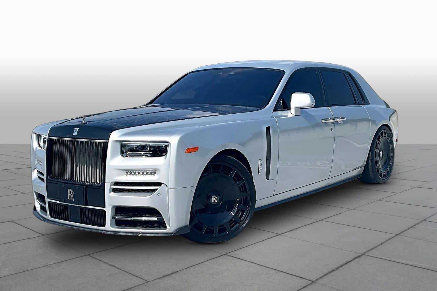 Used 2024 Rolls-Royce Phantom Sedan RWD video 1