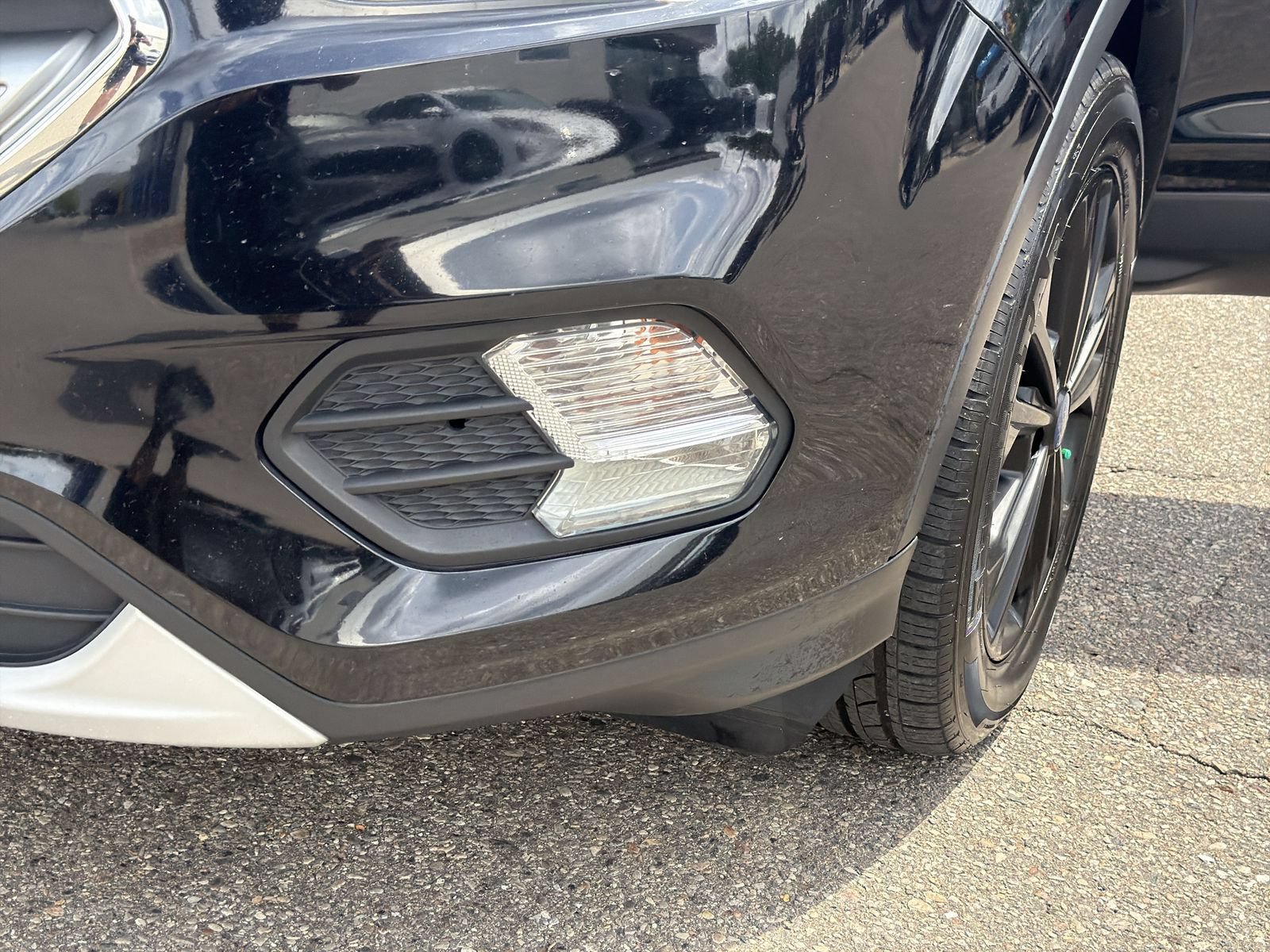 Used 2017 Ford Escape SE AWD/4WD image 12