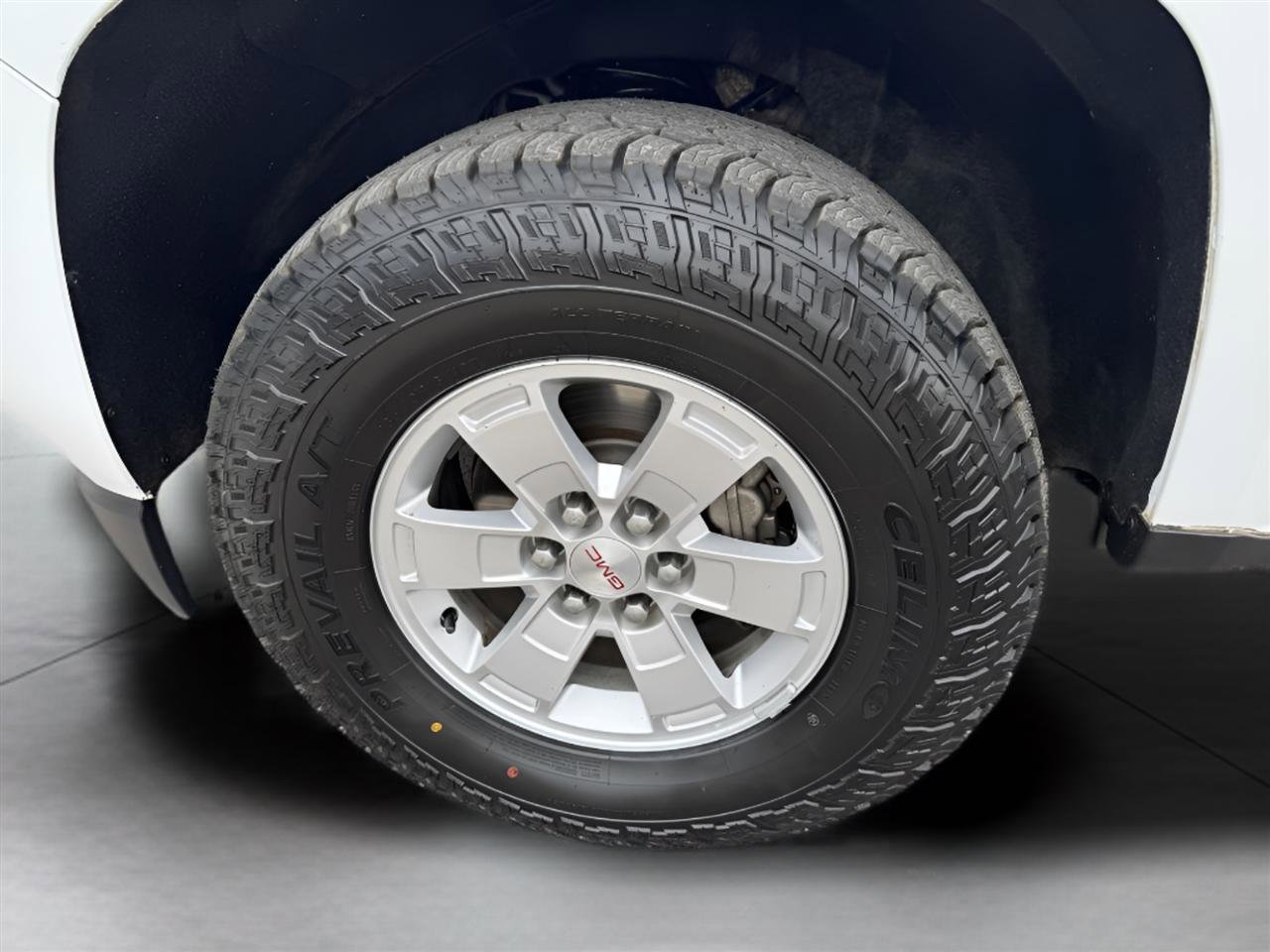 Used 2017 GMC Canyon 4x4 Extended Cab w/ Convenience Package image 28