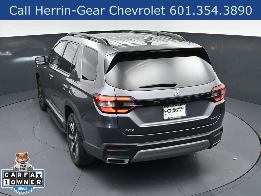 Used 2023 Honda Pilot Elite image 33