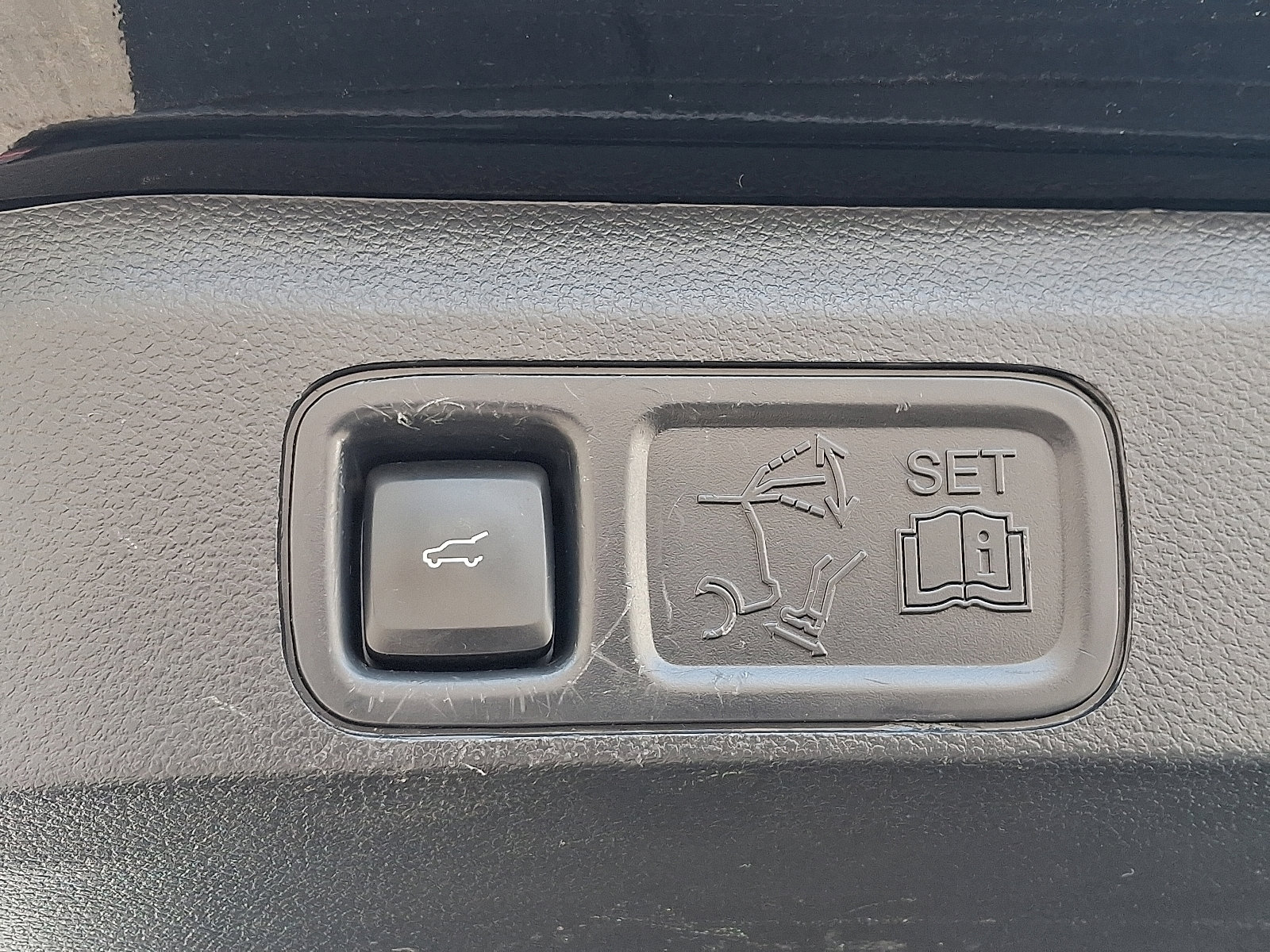 Used 2023 Ford Expedition Max Platinum AWD/4WD image 29