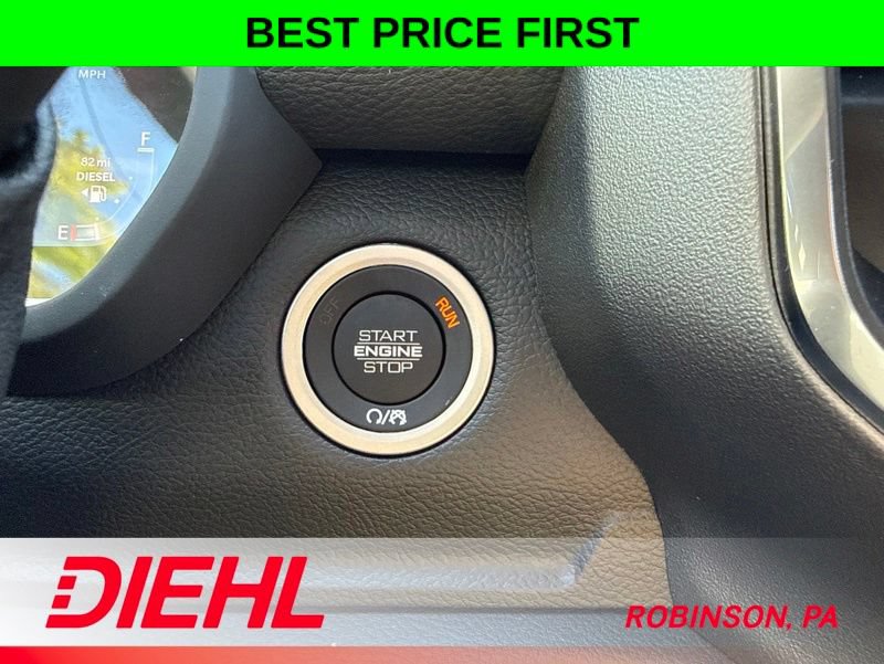New 2026 RAM 3500 Laramie AWD/4WD image 32