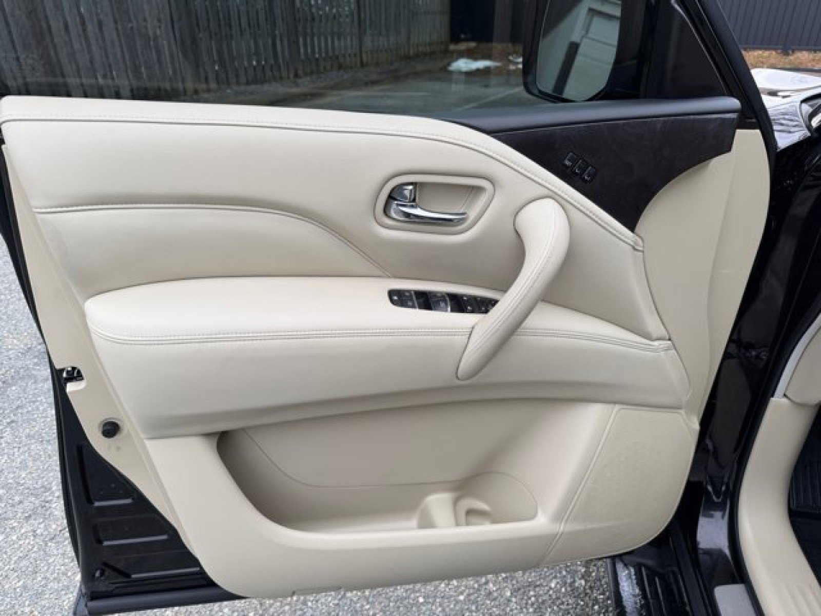 Certified 2024 INFINITI QX80 Luxe w/ Cargo Package image 22