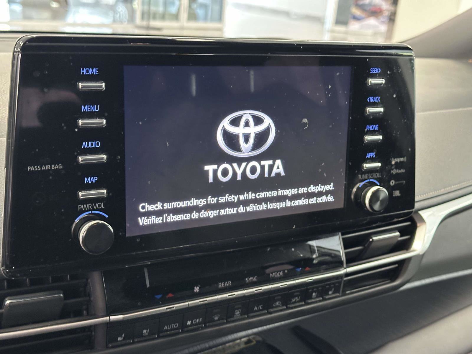 Certified 2023 Toyota Sienna XSE AWD/4WD image 26