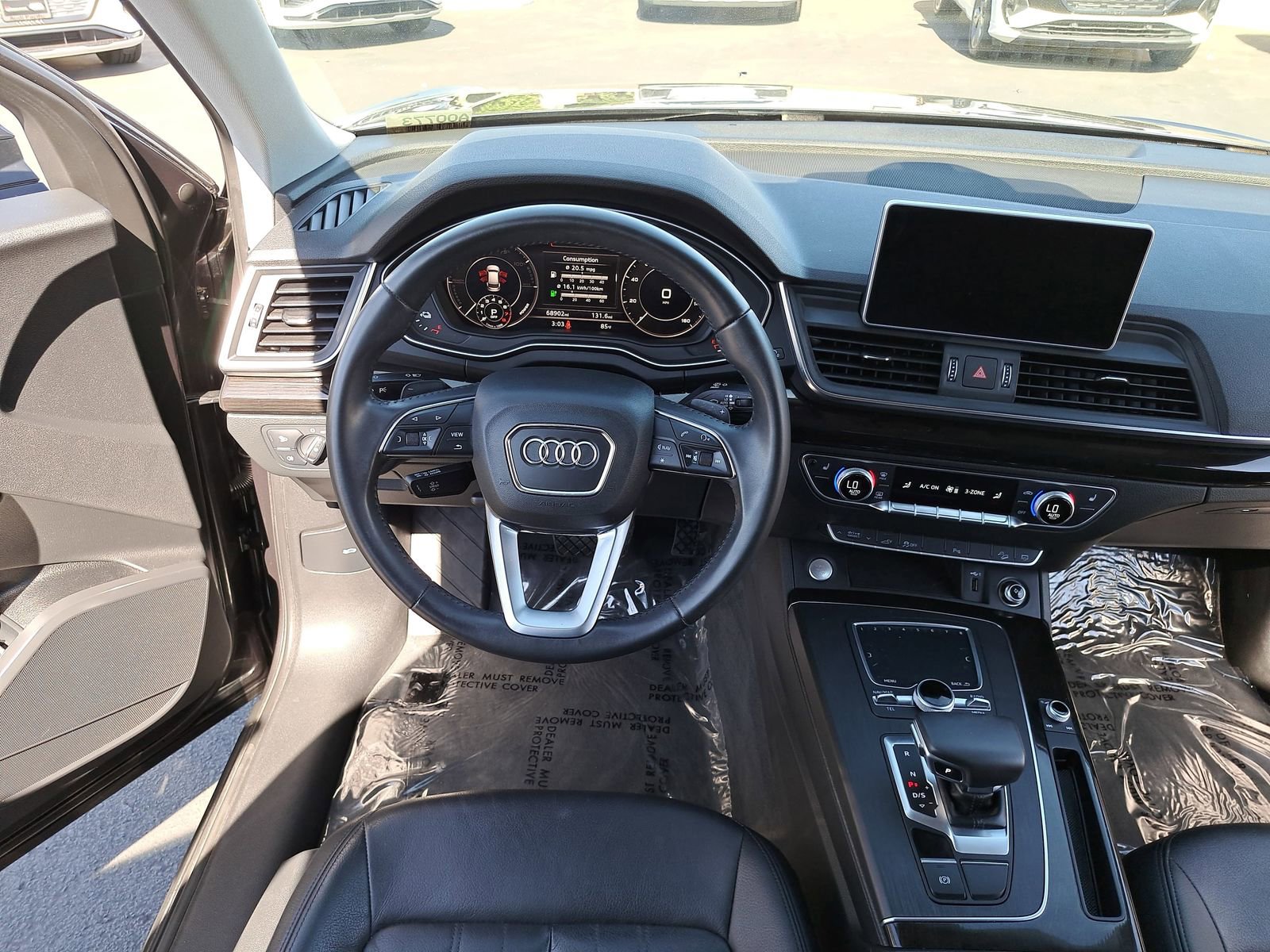 Used 2020 Audi Q5 e Premium w/ Convenience Package image 16