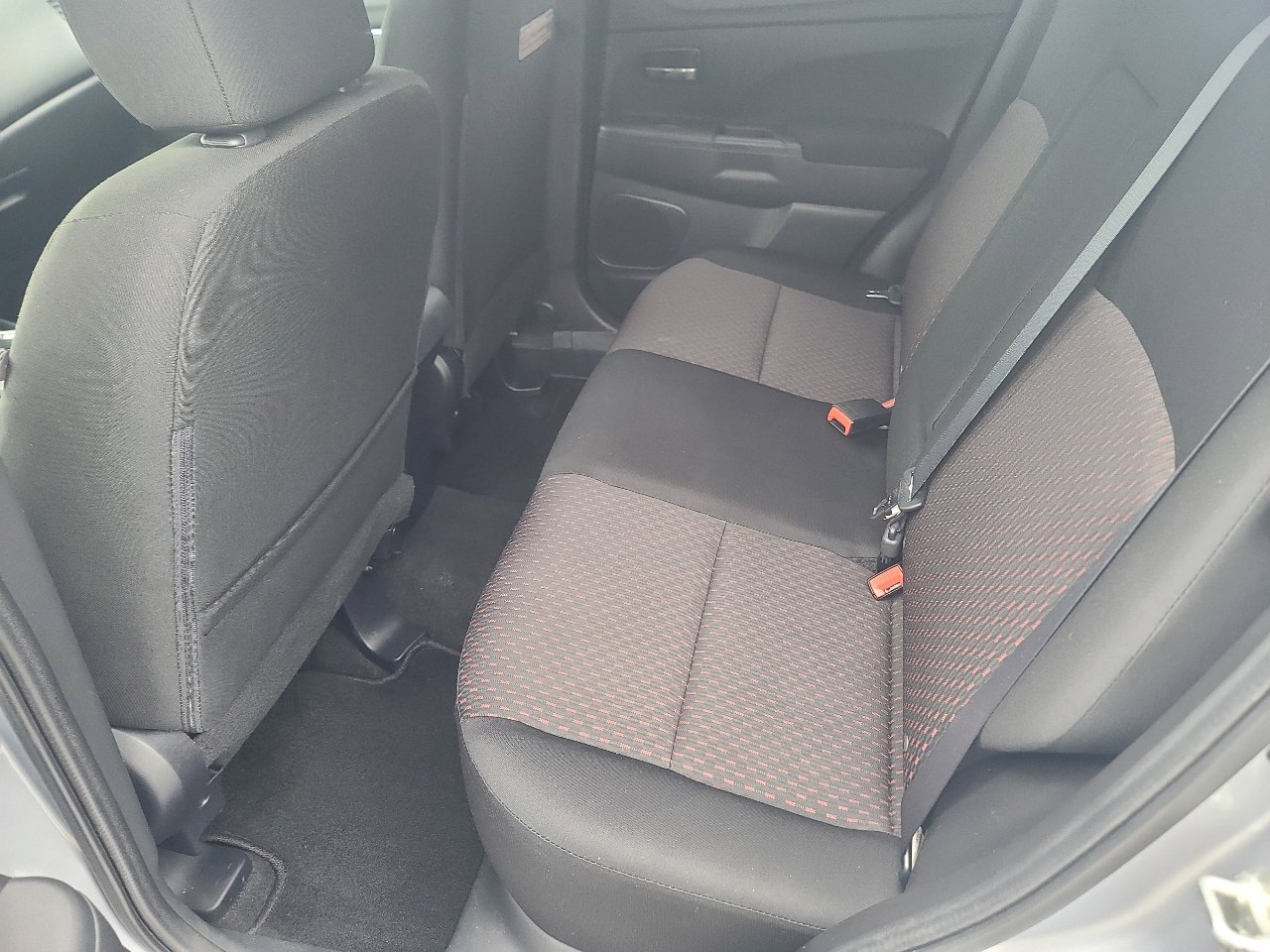 Used 2017 Mitsubishi Outlander Sport LE image 11