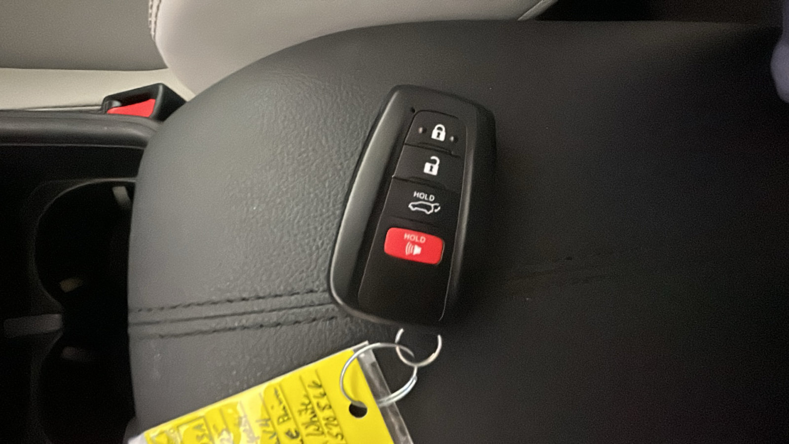 Used 2025 Toyota RAV4 XLE Premium w/ Weather Package AWD/4WD image 25