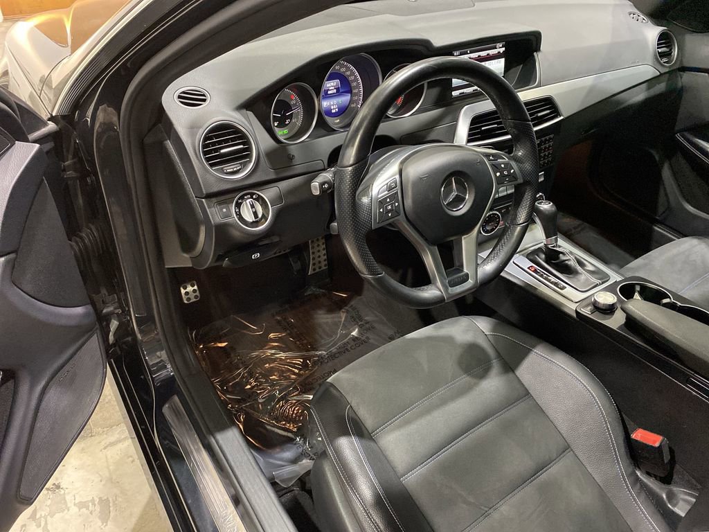 Used 2015 Mercedes-Benz C 350 4MATIC Coupe image 3