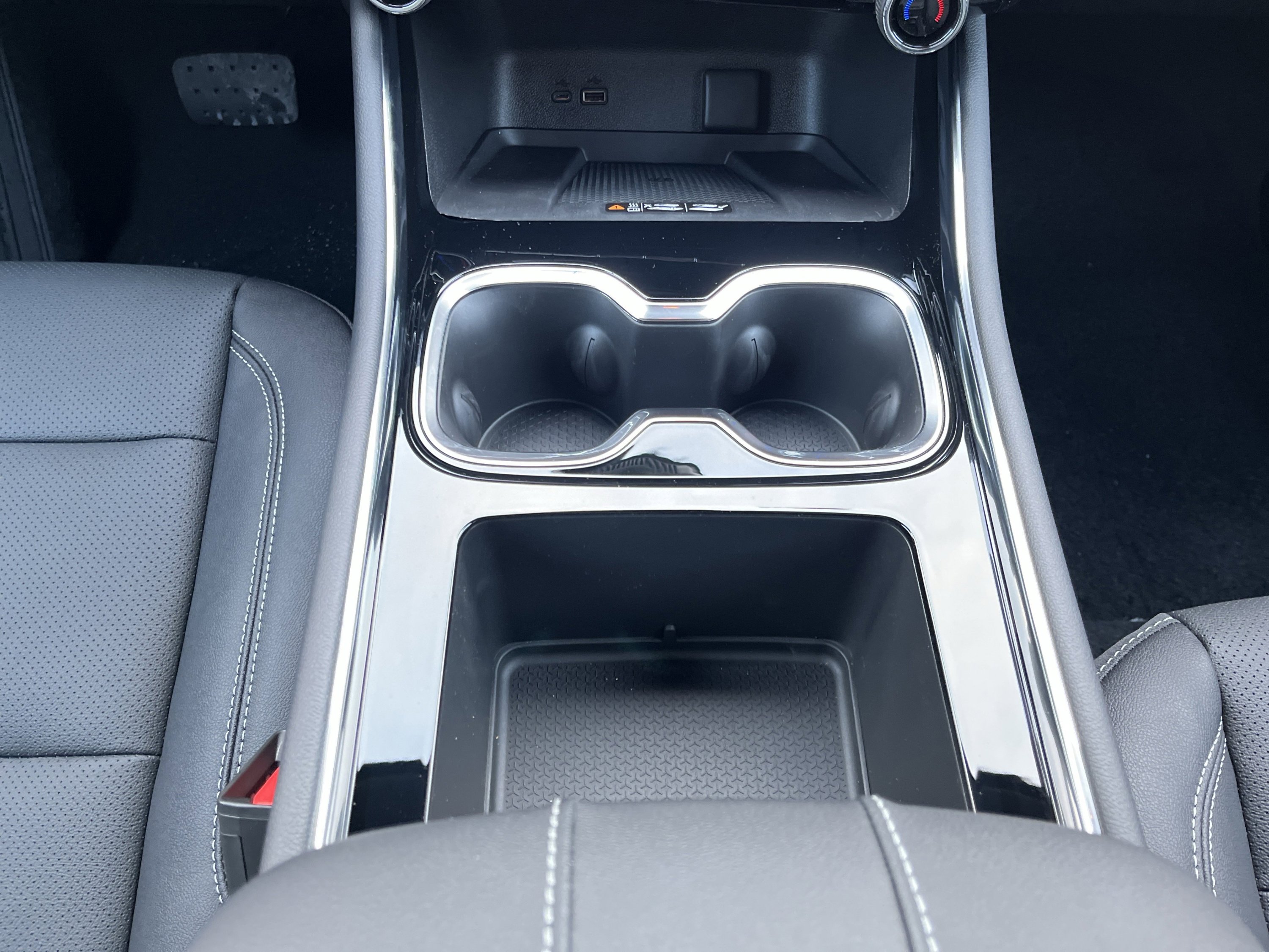 New 2026 Chevrolet Traverse LT image 28