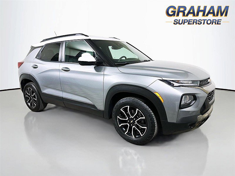 Used 2023 Chevrolet TrailBlazer ACTIV w/ Sun and Liftgate Package AWD/4WD image 1