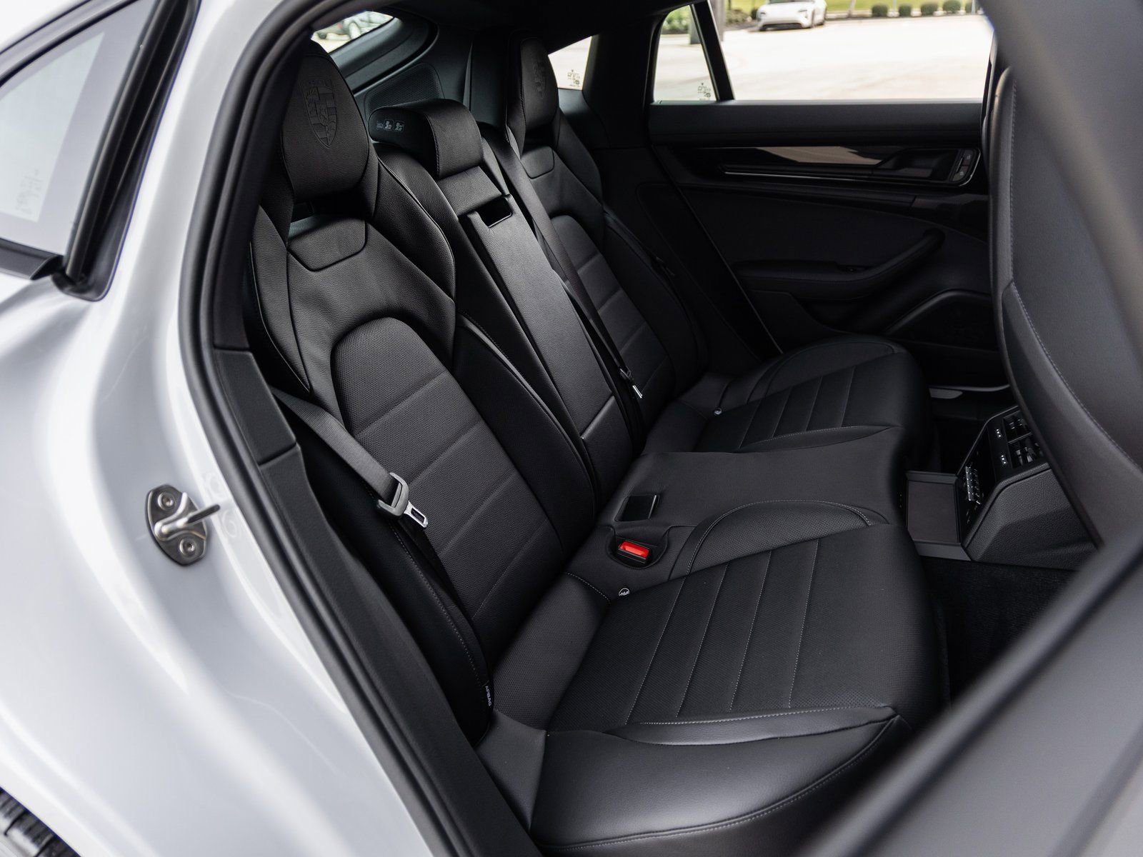 New 2026 Porsche Panamera 4 AWD/4WD image 44