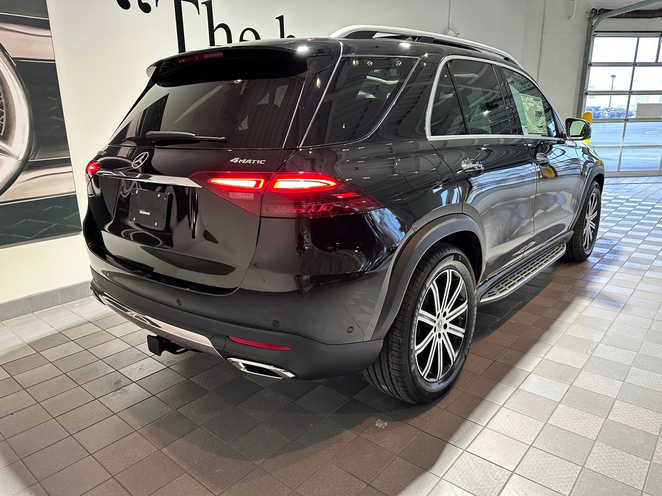 New 2026 Mercedes-Benz GLE 350 4MATIC image 4