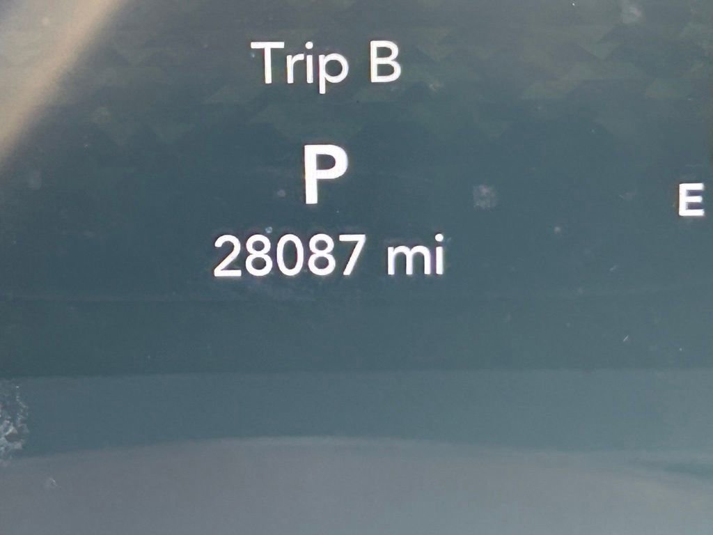 Used 2024 Jeep Wrangler Sahara w/ Technology Group image 40