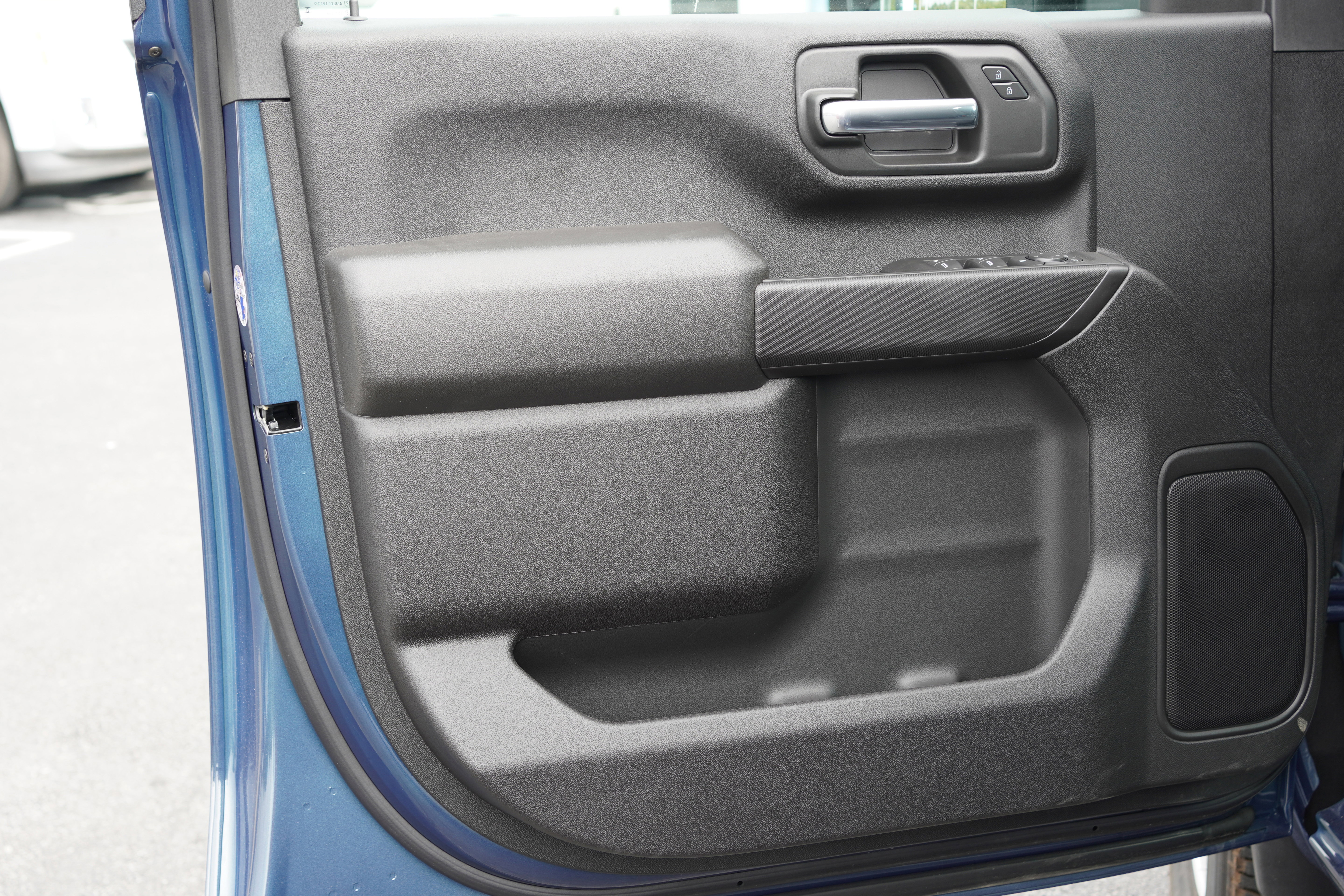 New 2026 GMC Sierra 2500 Pro w/ Convenience Package image 18