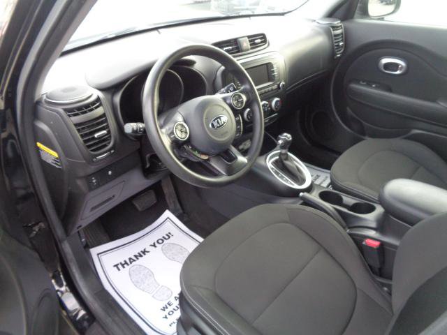 Used 2018 Kia Soul image 27
