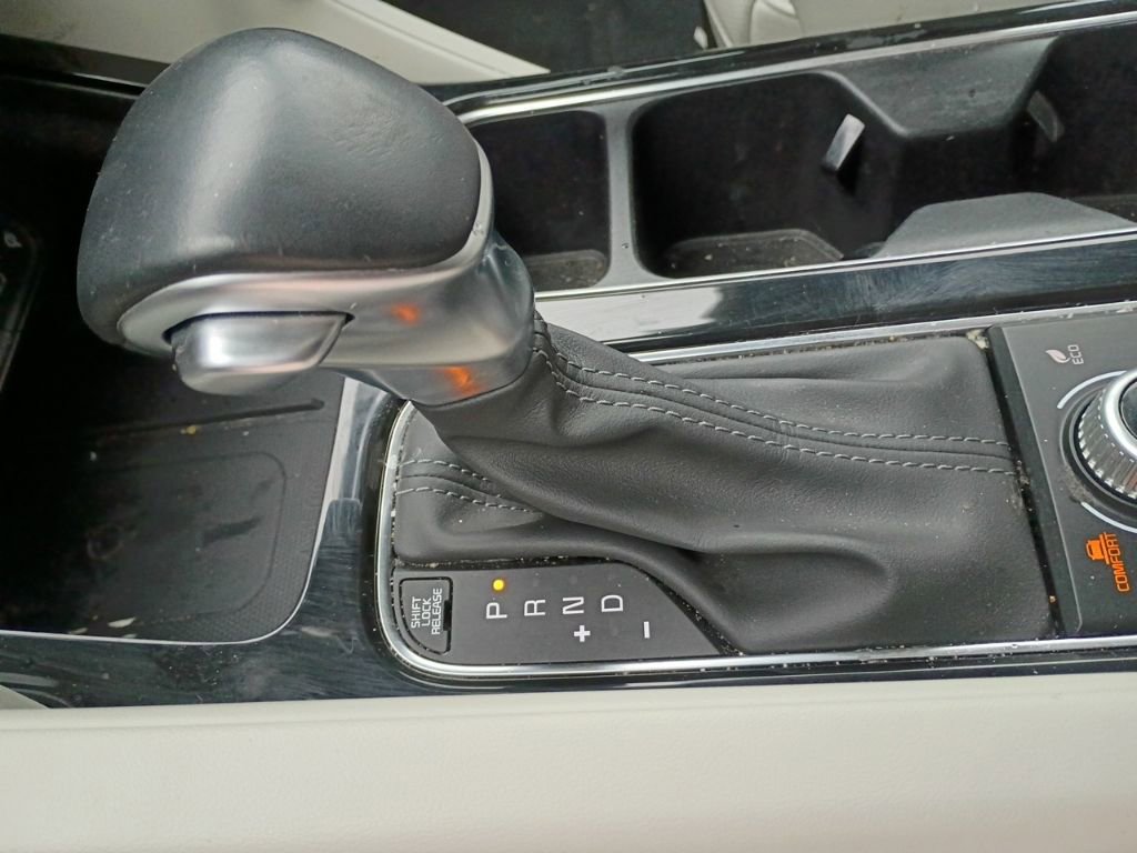 Used 2024 Kia Telluride S w/ S Sunroof Package image 34