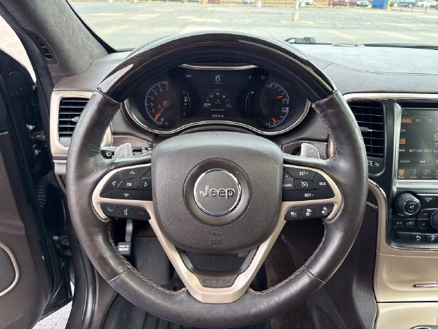 Used 2015 Jeep Grand Cherokee Summit AWD/4WD image 17