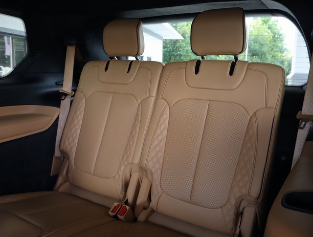 Used 2021 Jeep Grand Cherokee L Summit w/ Luxury Tech Group V image 42