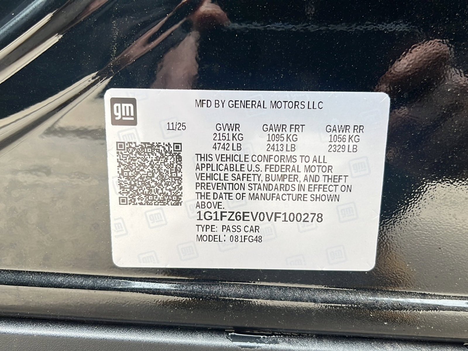 New 2027 Chevrolet Bolt RS w/ Technology Package FWD image 17