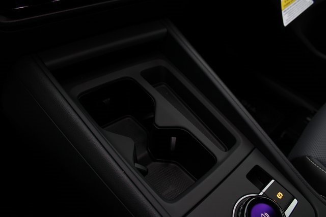 New 2026 Volkswagen Tiguan SE image 10