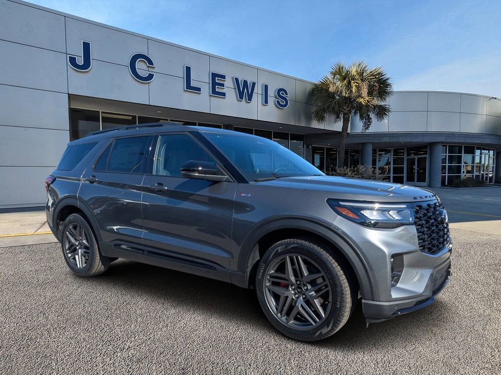 New 2026 Ford Explorer ST-Line image 1
