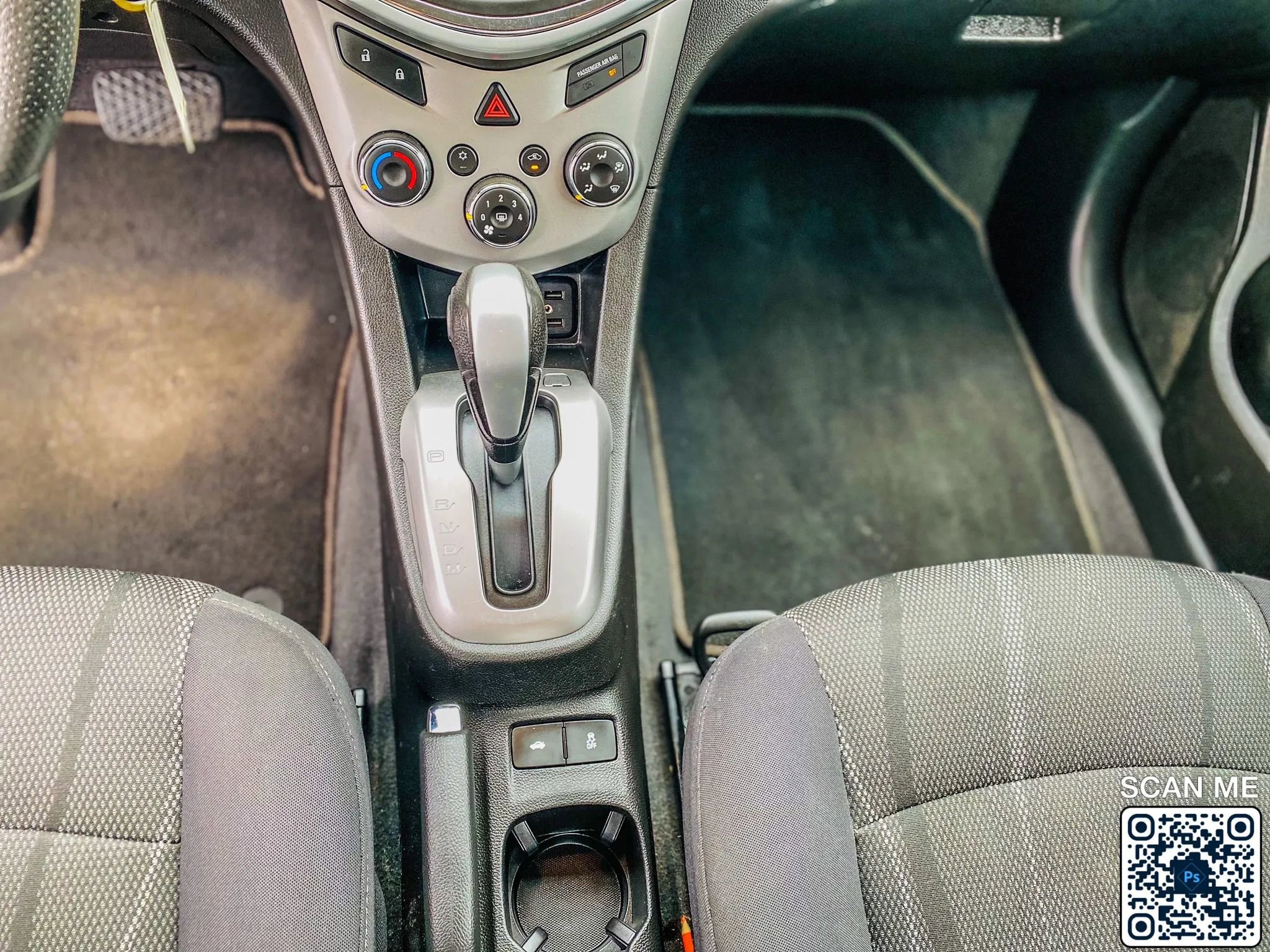 Used 2020 Chevrolet Sonic LT FWD image 24