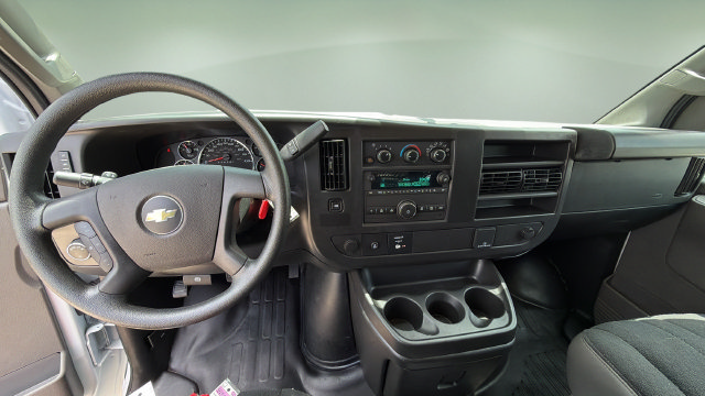 Used 2025 Chevrolet Express 2500 w/ Driver Convenience Package RWD image 18