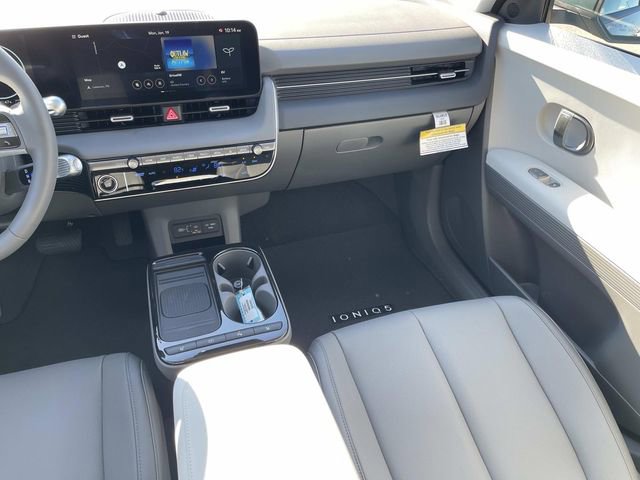 New 2026 Hyundai Ioniq 5 SEL image 15