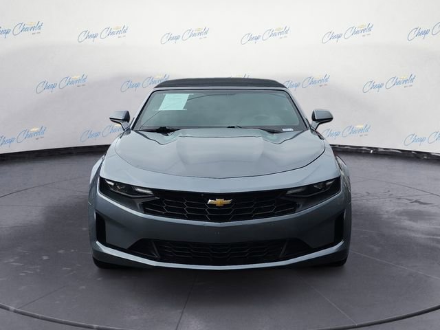 Used 2021 Chevrolet Camaro LT RWD image 8