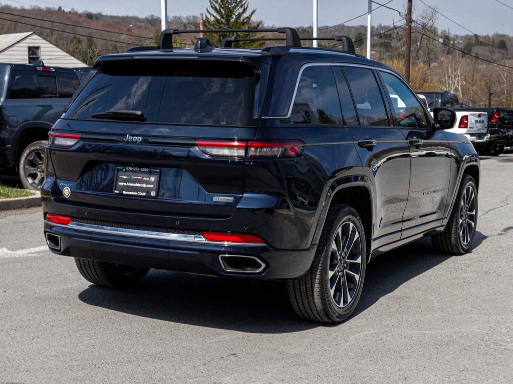 Used 2022 Jeep Grand Cherokee Overland AWD/4WD image 4