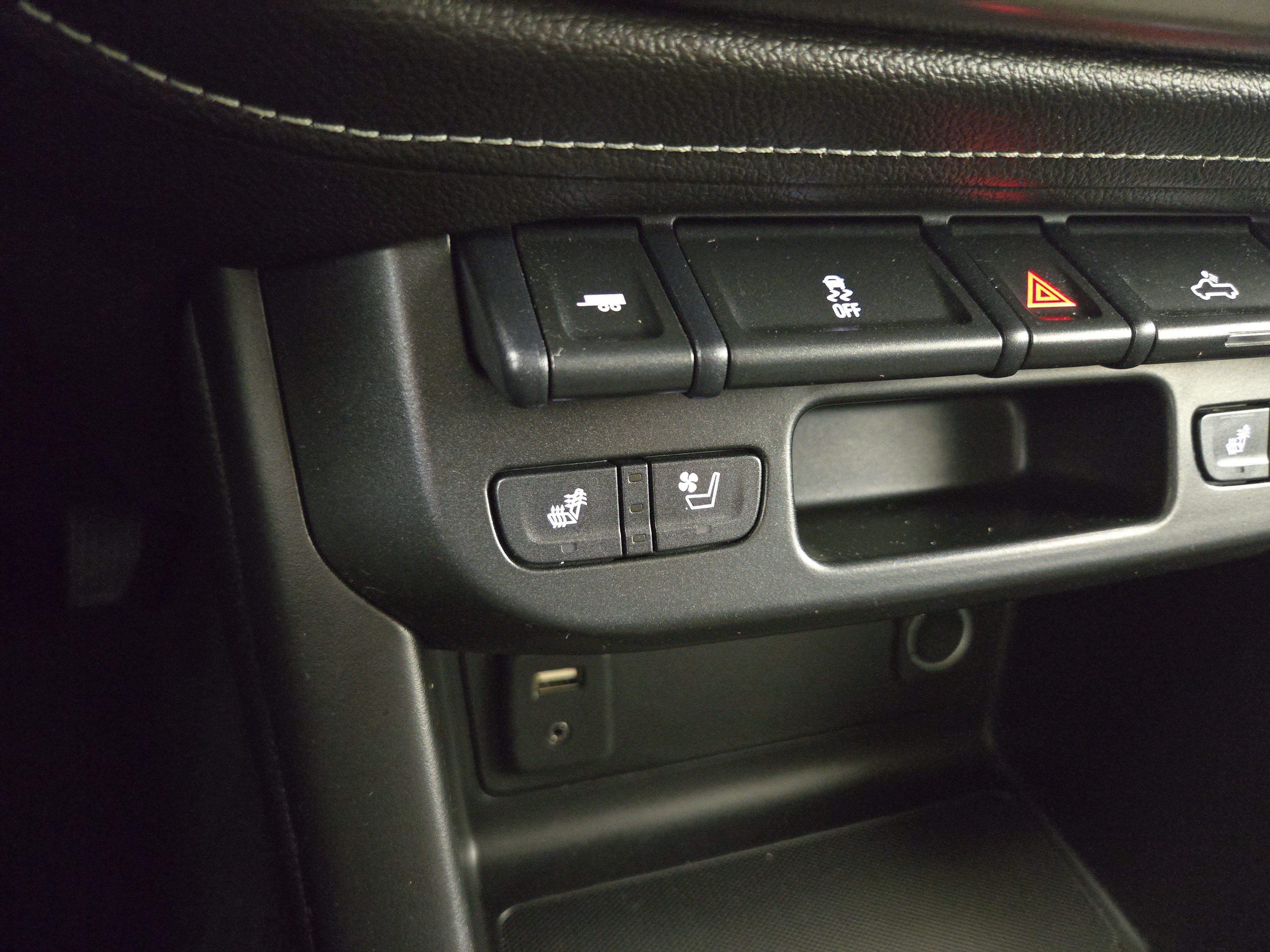 Used 2018 GMC Canyon Denali AWD/4WD image 25