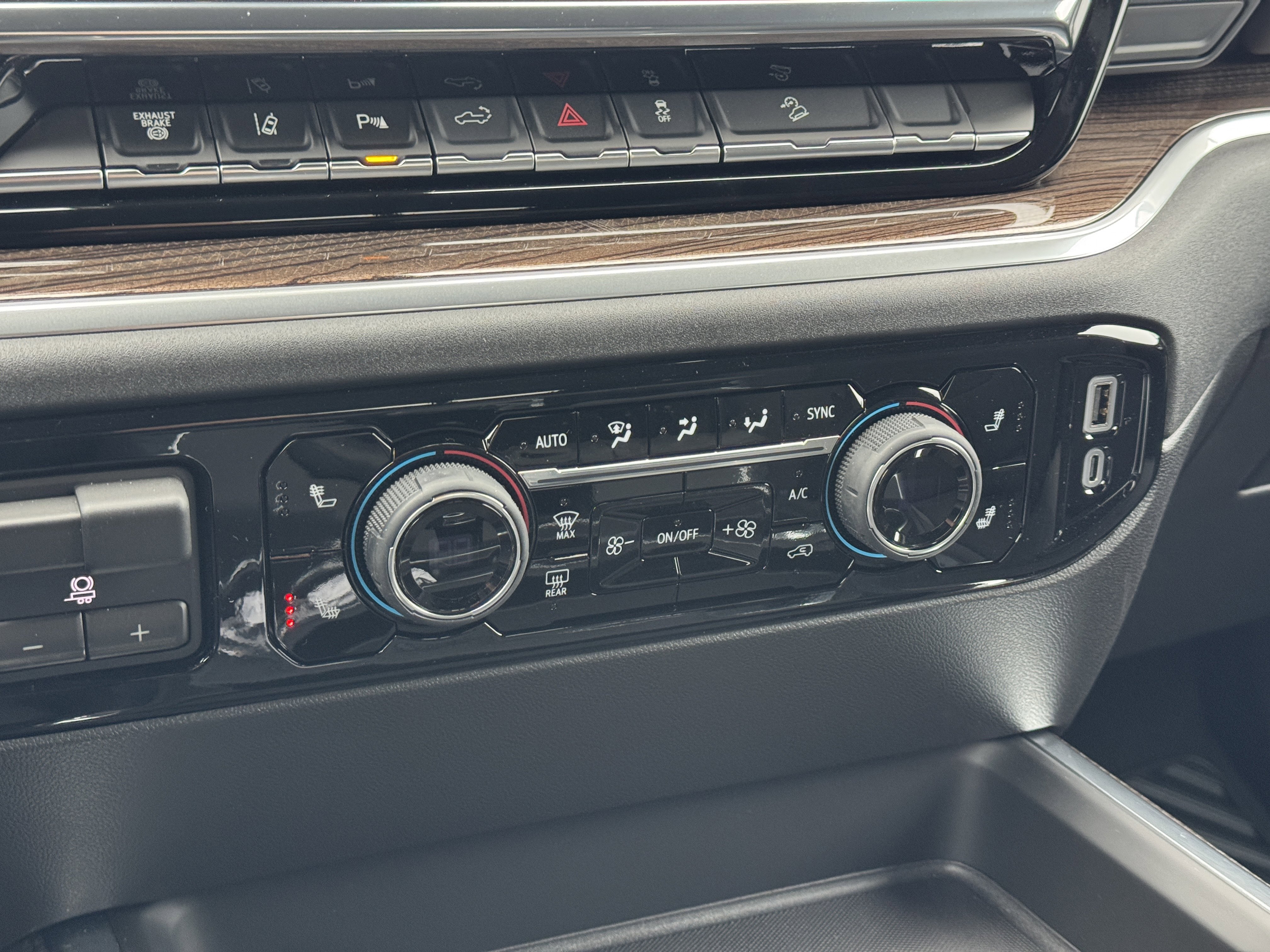 New 2026 Chevrolet Silverado 2500 LT w/ Trail Boss Package image 28