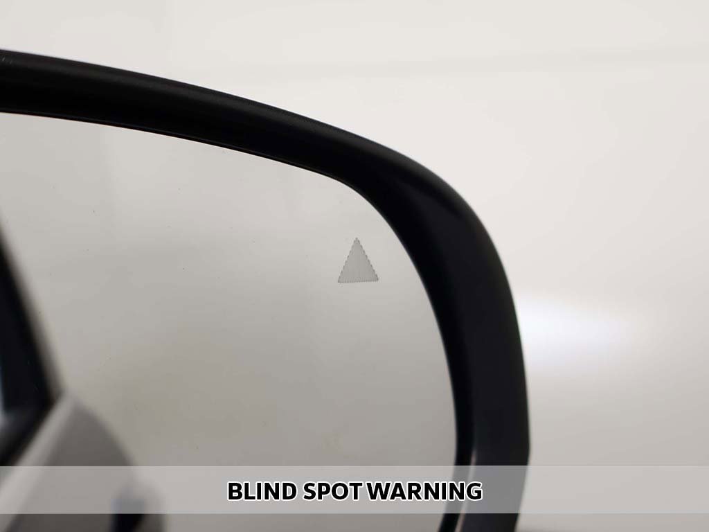 Used 2019 Jeep Cherokee Overland w/ Technology Group image 6