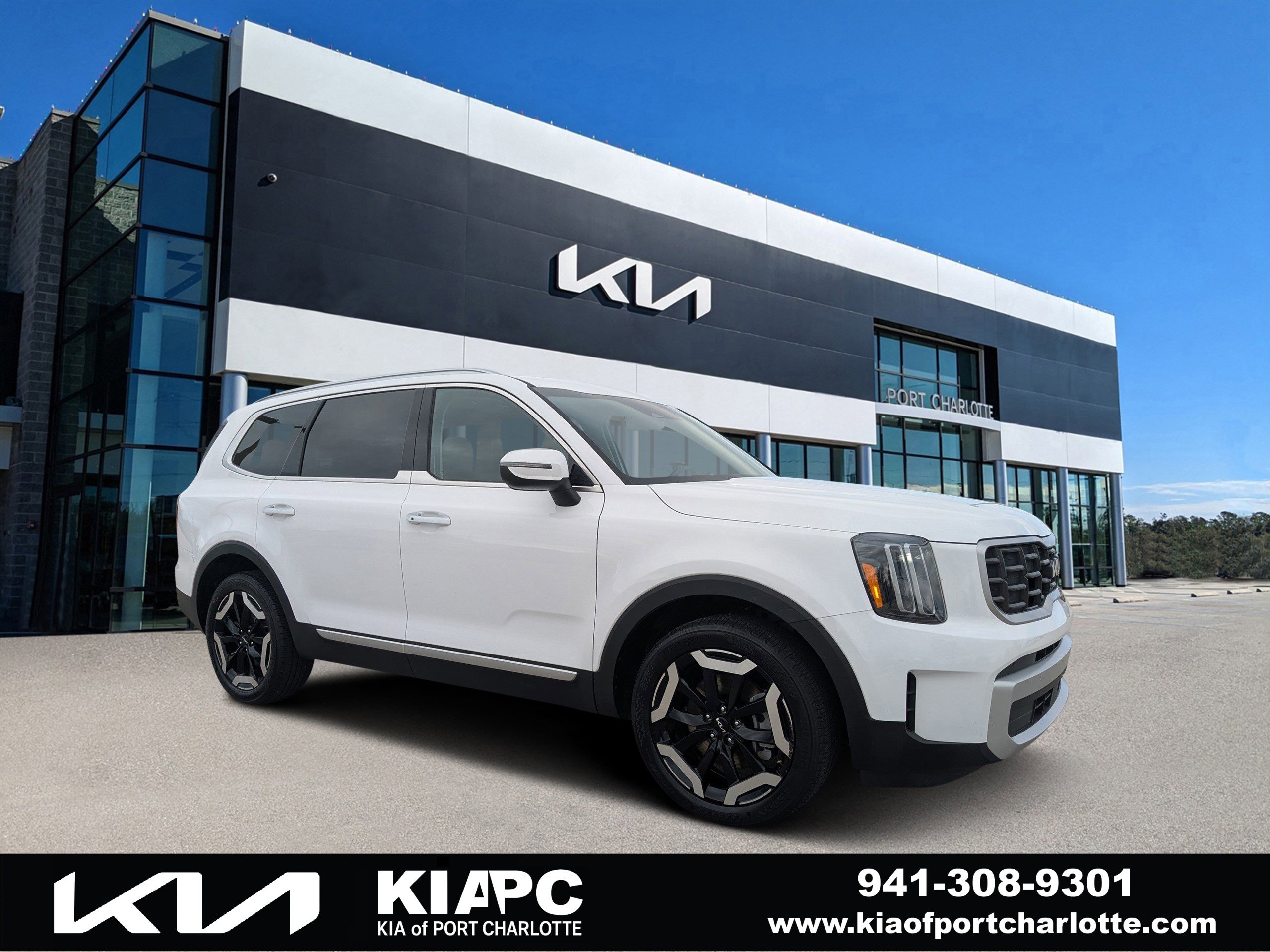 Certified 2025 Kia Telluride S image 1