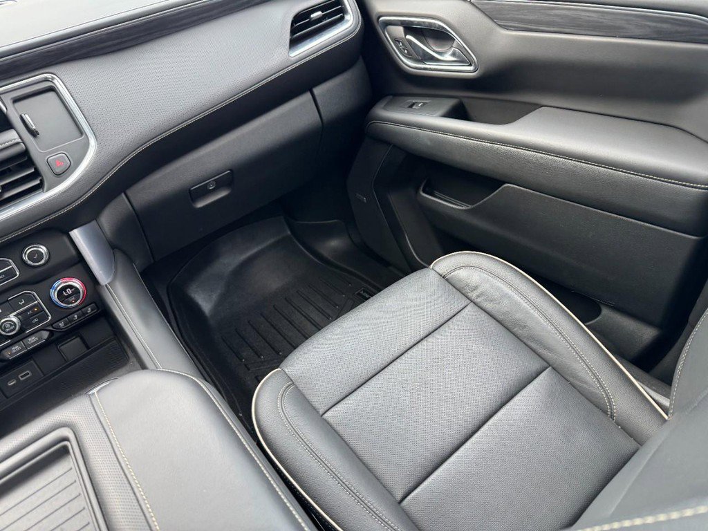 Used 2021 GMC Yukon SLT w/ SLT Premium Package image 21