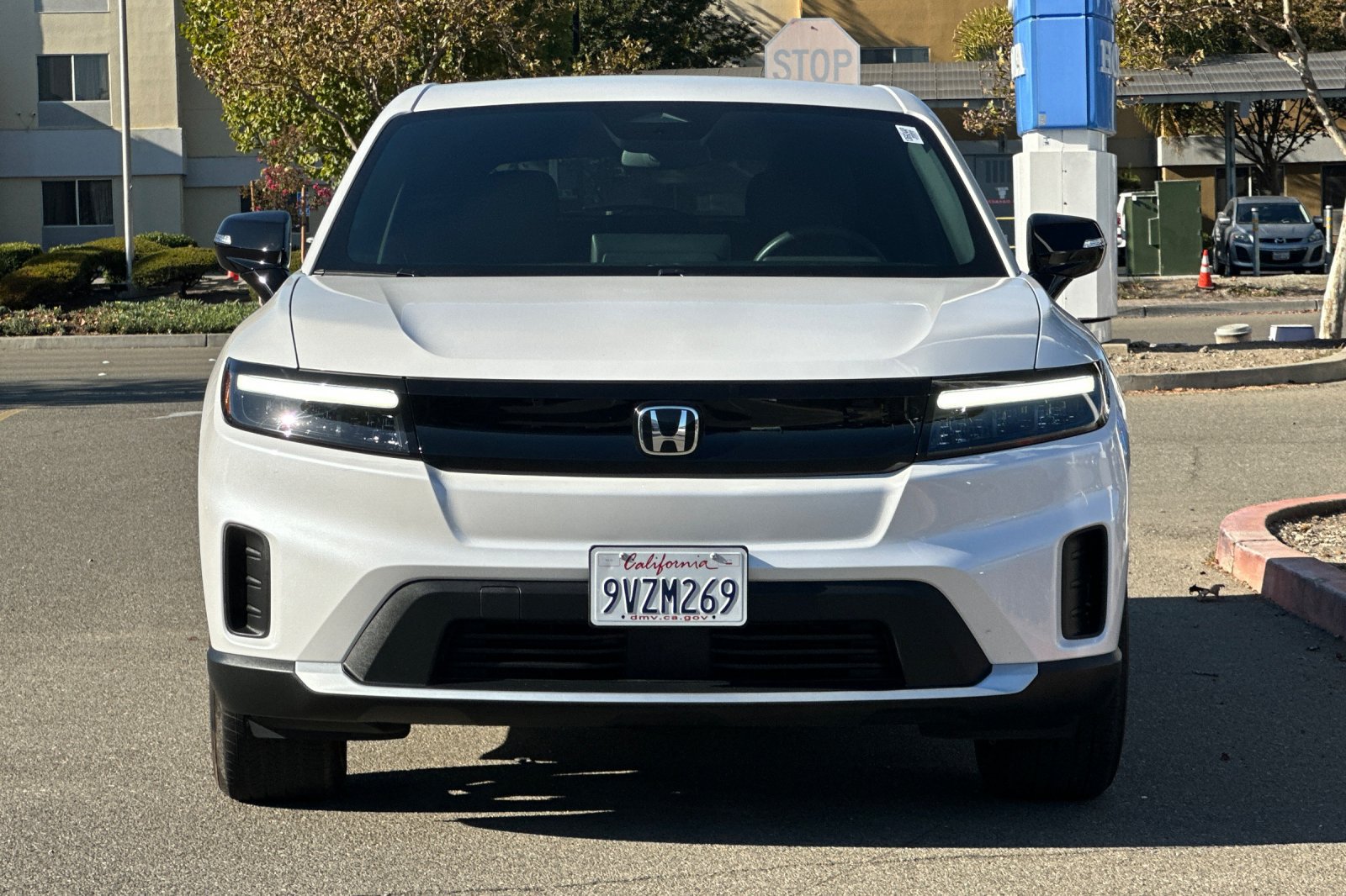 Used 2025 Honda Prologue Eco image 9