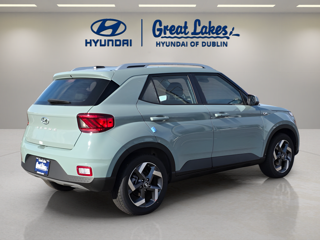 New 2026 Hyundai Venue SEL FWD image 5