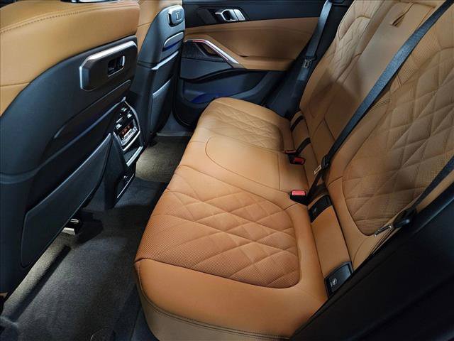 New 2027 BMW X6 xDrive40i w/ Climate Comfort Package AWD/4WD image 14