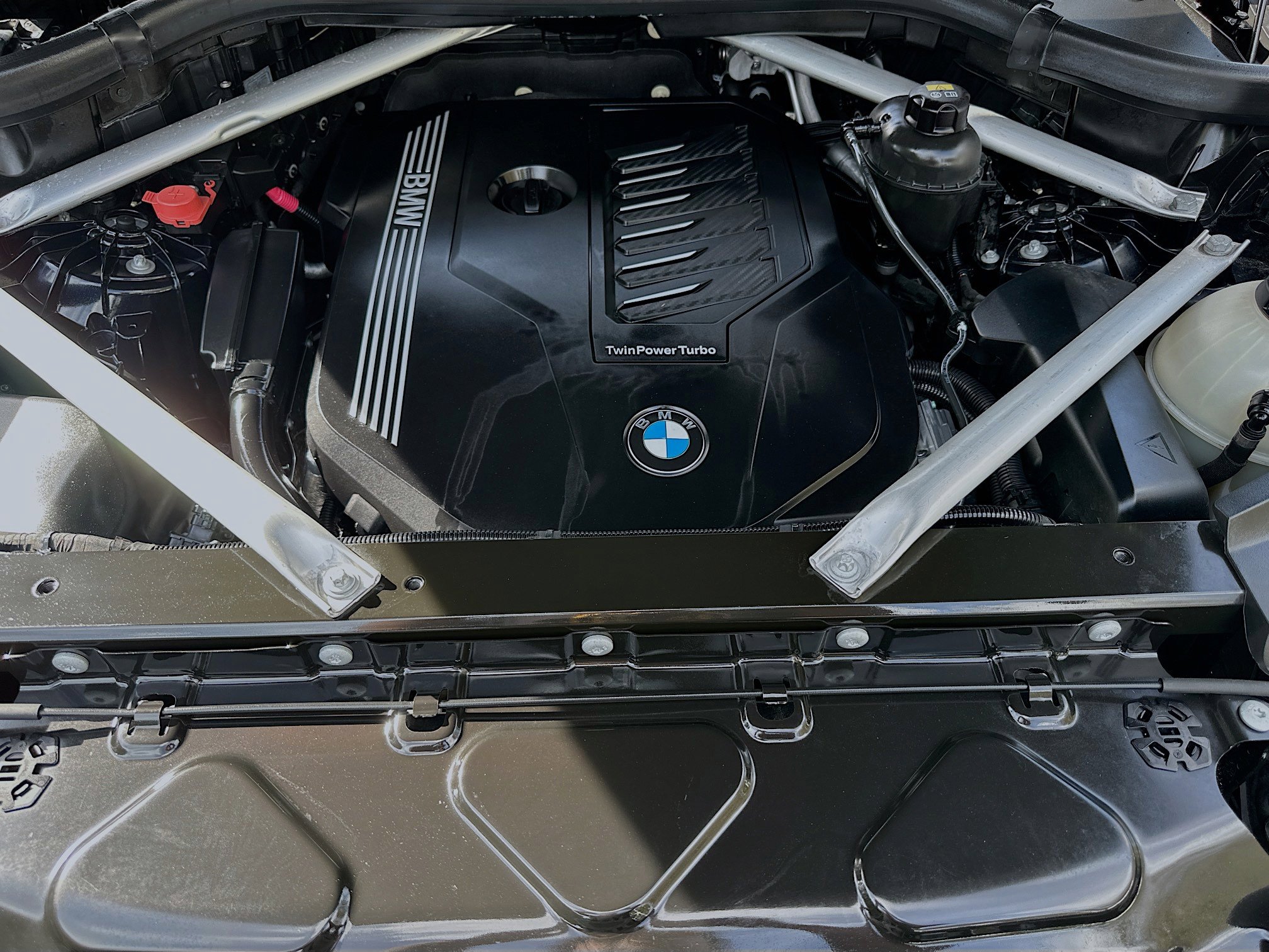 Used 2020 BMW X5 xDrive40i w/ M Sport Package image 34