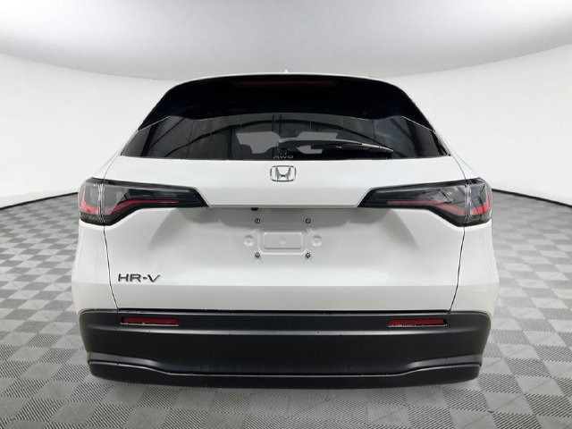 New 2027 Honda HR-V LX image 5