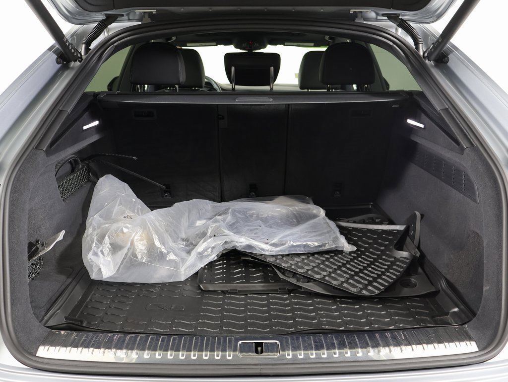 Used 2025 Audi Q8 Premium Plus w/ Premium Plus Package image 15