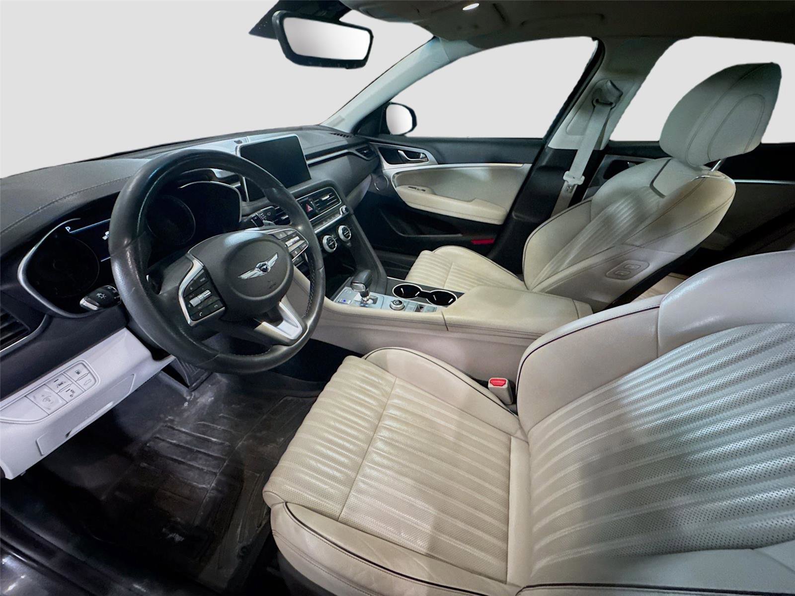 Used 2019 Genesis G70 2.0T Advanced w/ Elite Package RWD image 11